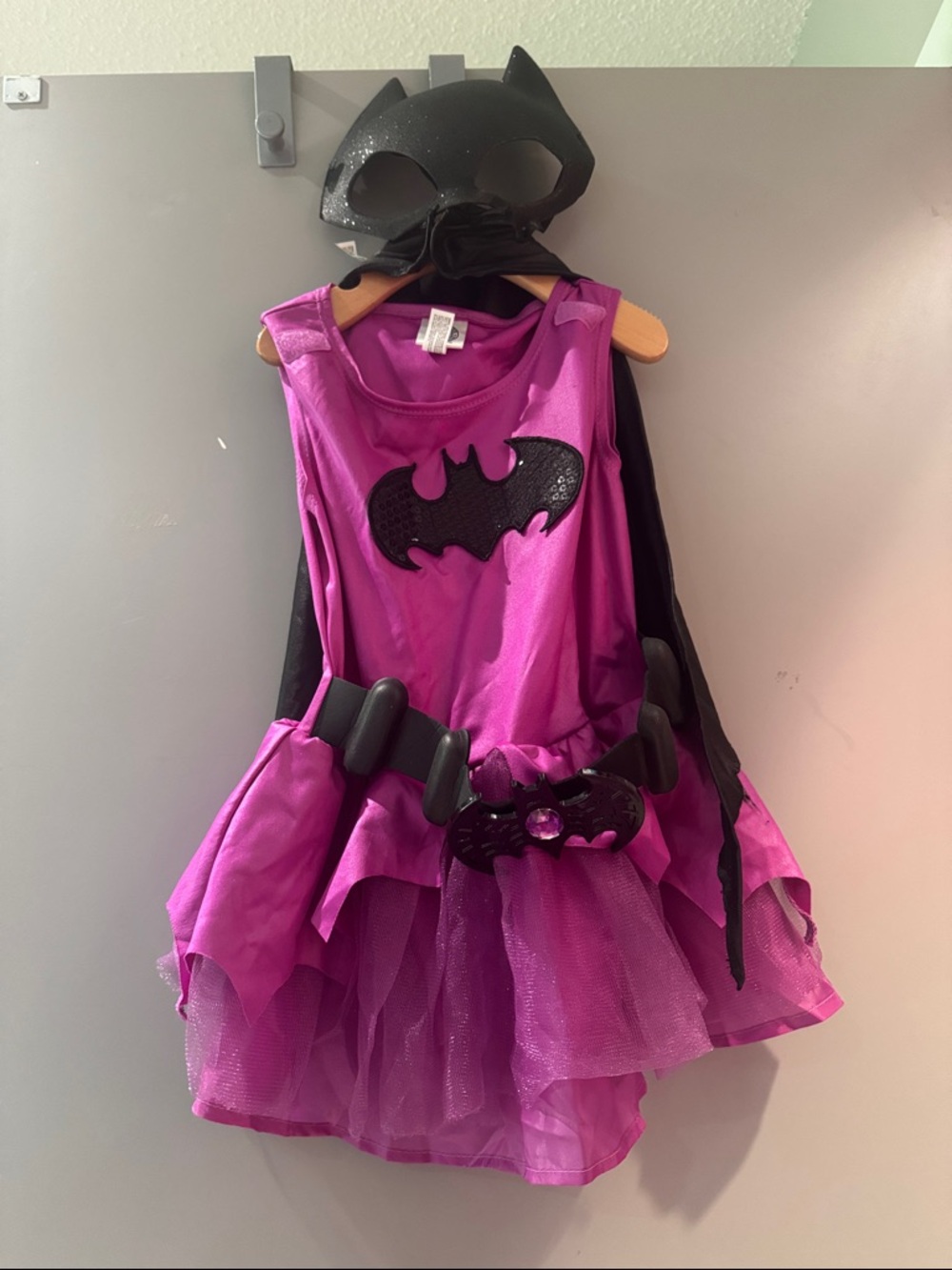 Girls' Pink Bat Superhero Costume with Cape and Mask and gloves